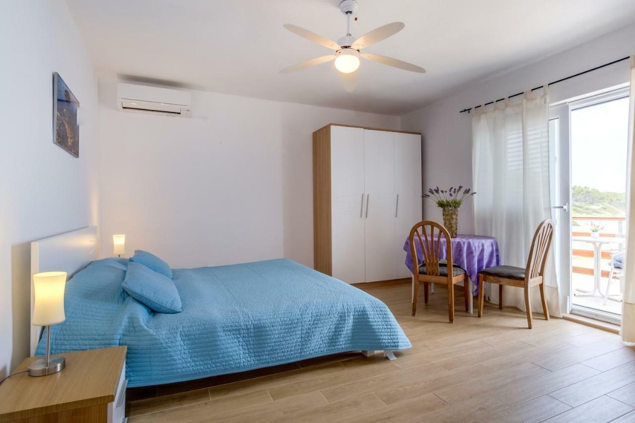 Apartment Marika Mali Lošinj Εξωτερικό φωτογραφία