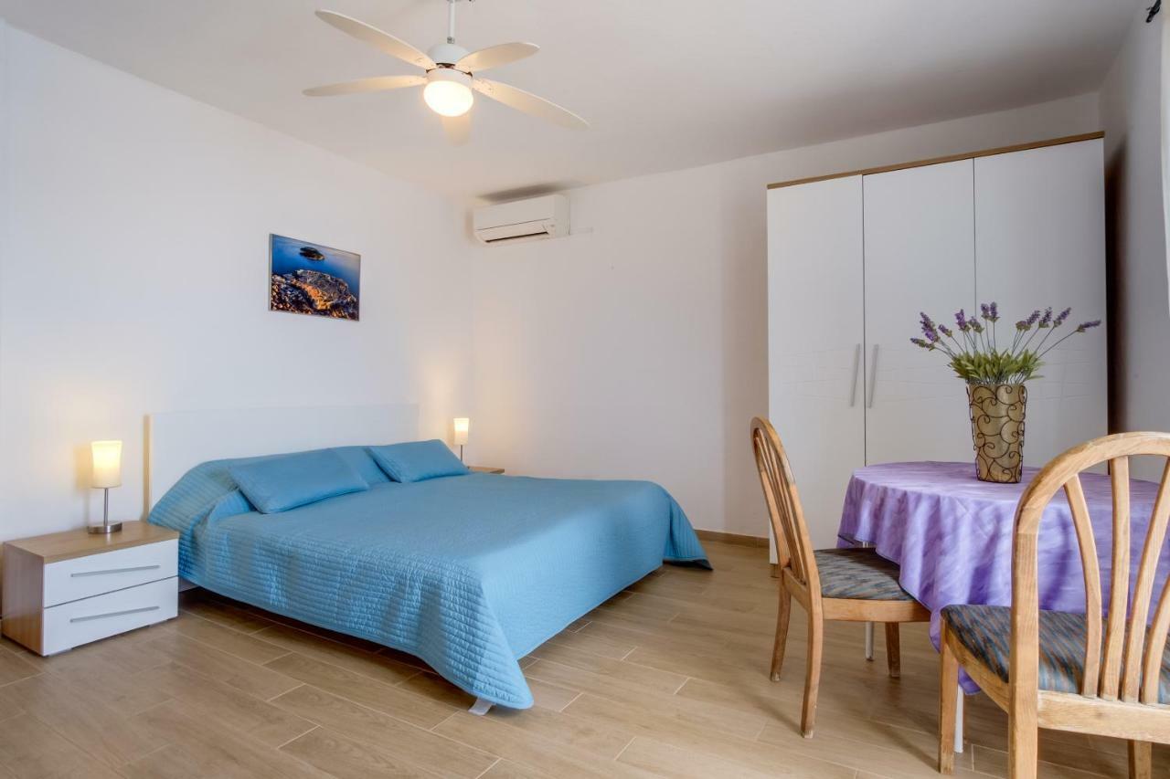 Apartment Marika Mali Lošinj Εξωτερικό φωτογραφία